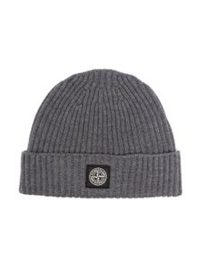 Stone Island Junior bonnet en maille nervurée à patch logo - Gris