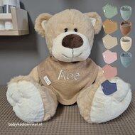 Knuffel Beer Boris 45 cm met naam op bandana Knuffel Beer Boris 45 cm met naam op bandana