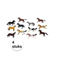 Paarden speelgoed - 4x stuks - plastic - 6 cm - figuur paard - willekeurig