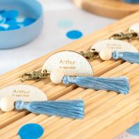 Gegraveerde sleutelhanger met magnolia kwastje - set van 6