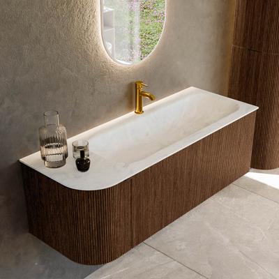 Badmeubel Mondiaz Kurve-Dlux | 125 cm | Meubelkleur Walnut | Wastafelkleur Opalo | Solid surface | Rechts spoelbak | 1 kraangat