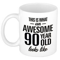 Awesome 90 year cadeau mok / beker 300 ml Awesome 90 year cadeau mok / beker 300 ml