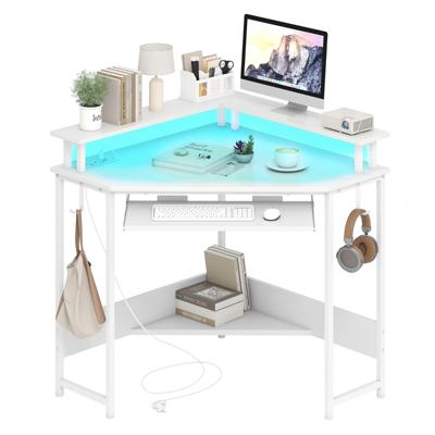 Hoekbureau met Oplaadstation & LED & Toetsenbordlade & Monitorstandaard Gamingtafel Wit