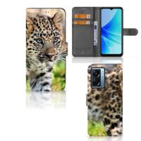 OPPO A77 5G | A57 5G | Telefoonhoesje | Met pasjeshouder | Baby Luipaard