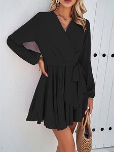 V Neck Casual Loose Plain Dress With No