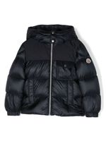 Moncler Enfant veste matelassée Eduard à patch logo - Bleu - thumbnail