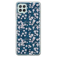 Samsung Galaxy A22 4G siliconen hoesje - Bloemen blauw