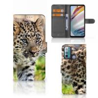 Motorola Moto G60 | Telefoonhoesje | Met pasjeshouder | Baby Luipaard