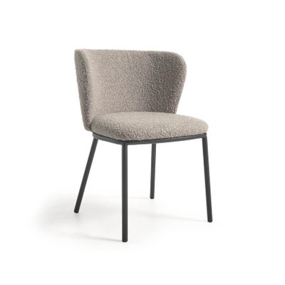 Kave Home Ciselia eetkamerstoel bouclé Lichtgrijs poot zwart