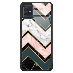Samsung Galaxy A71 glazen hardcase - Marmer triangles