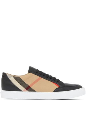 Burberry baskets à imprimé House Check - Noir