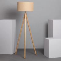 Staande lamp Driepoot 'Wally' E27 fitting hout modern stoffen kap 150cm Staande lamp Driepoot 'Wally' E27 fitting hout modern stoffen kap 150cm