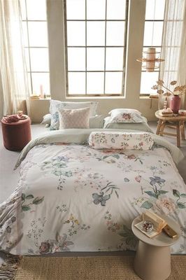 Pip Studio Pip Studio Tokyo Bouquet dekbedovertrek 260x200/220 cm Wit