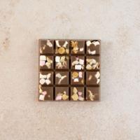 Chocolates For You Choc block melk rocky road 100 gram Chocolates For You Choc block melk rocky road 100 gram