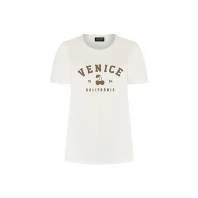 Lady day - Wit | Dames | Top | Wit | 3XL | regular | Kamst mode Lady day - Wit | Dames | Top | Wit | 3XL | regular | Kamst mode