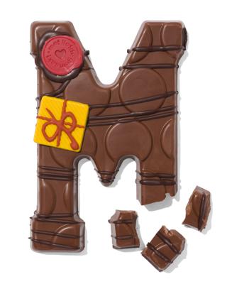 051 Handgedecoreerde Chocoladeletter Melk M 180g