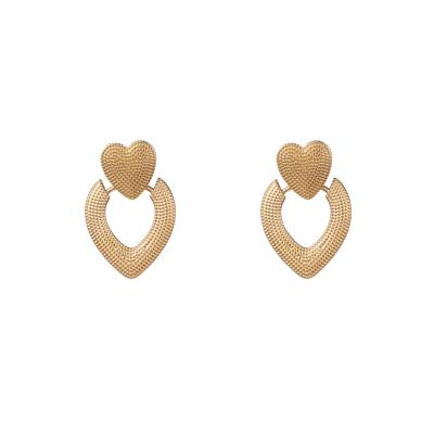 Day&Eve Bungelende Oorbellen Heart Goud