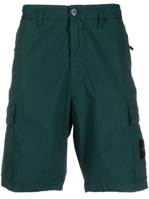 Stone Island short cargo à patch Compass - Vert