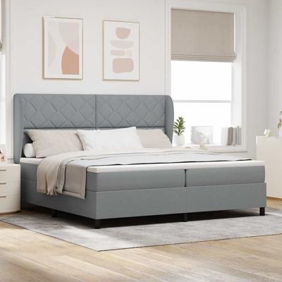 Boxspringbed met matras stof lichtgrijs 200x200 cm