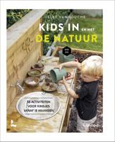 Kids in en met de natuur (Hardback)