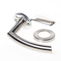 Gatdeel Mats rechts op rozet EN1906. - thumbnail