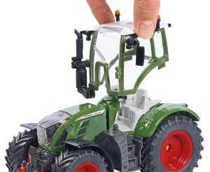 Siku Fendt 724 Vario Tractor 1:32 metaal/kunststof groen Ackermann-besturing en trekhaak
