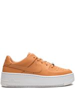 Nike baskets Air Force 1 Sage - Orange