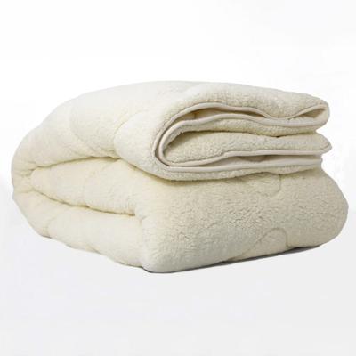Wasbaar Dekbed Zonder Overtrek - Lazy Zonder Overtrek Teddy Creme - Exclusief Kussensloop - 240x200 Cm (Lits-Jumeaux) - Sleeptime 350 Gram Per M² - Dekbed-Discounter.nl