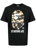 A BATHING APE® t-shirt en coton à imprimé graphique - Noir