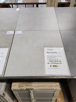 Restpartij vloertegel Belgium Concrete Grey 60x60 rett