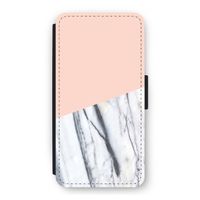 A touch of peach: iPhone 12 Pro Flip Hoesje