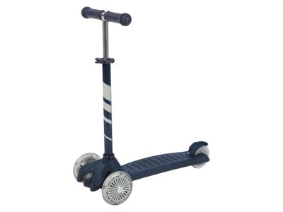 Playtive Kinderstep met LED-wielen (Driewielstep, blauw)