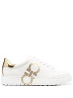 Ferragamo baskets en cuir à logo imprimé - Blanc