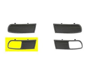 BUMPERGRILL ONDER RECHTS 7/96+ met MISTLICHTGAT niet voor GT niet voor 16V 4913594