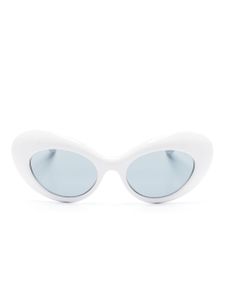 Versace Eyewear lunettes de soleil ovales à motif La Medusa - Blanc