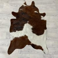 Kleine koeienhuid bruin wit zwart (Normandiër) 90x60cm Kleine koeienhuid bruin wit zwart (Normandiër) 90x60cm