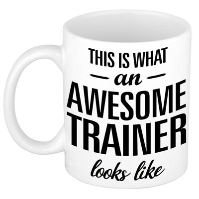 This is what an awesome trainer looks like - tekst cadeau koffie mok - beker - wit - 300 ml - Coach This is what an awesome trainer looks like - tekst cadeau koffie mok - beker - wit - 300 ml - Coach