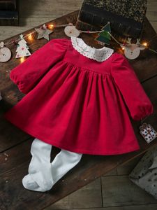 Fluwelen jurk met bijpassend maillot baby rood