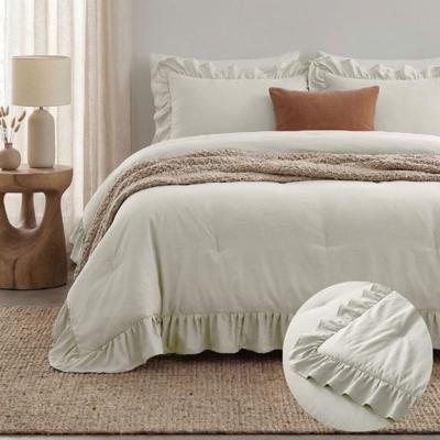 Sale: -30% | Wasbaar Lazy Dekbed Zonder Overtrek - Zonder Overtrek Ruffles - Off White - Dekbed-Discounter.nl