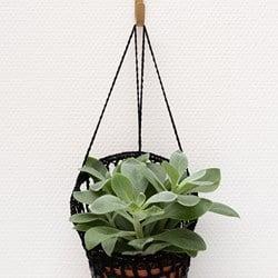 Yarn and Colors Must-Have Plant Holder Haakpakket 1