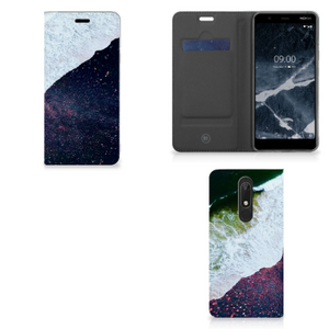 Nokia 5.1 (2018) Stand Case Sea in Space