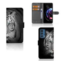 Motorola Edge 20 Pro | Telefoonhoesje | Met pasjeshouder | Tijger
