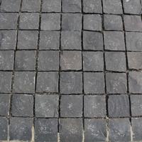 TB basalt Rion natuursteen keien Antraciet 14 x 14 x 5/7 cm - Gardenlux
