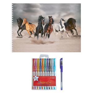 Schetsboek Paarden liefhebbers A4 50 paginas met 10 gelpennen   -