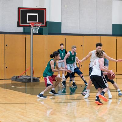 Buitenbasketbalring met Standaard & Wielen & Vulbare Basis Mobiele Basketbalstandaard