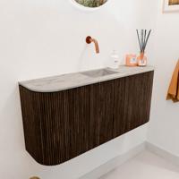 Toiletmeubel Mondiaz Joya Dlux | 93.2 cm | Meubelkleur Walnut | Faye wastafel Glace Wasbak Midden | Zonder kraangat(en) Toiletmeubel Mondiaz Joya Dlux | 93.2 cm | Meubelkleur Walnut | Faye wastafel Glace Wasbak Midden | Zonder kraangat(en)