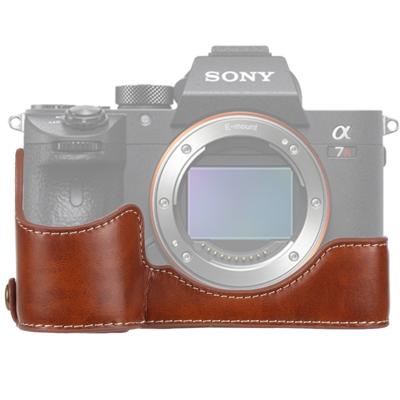 1/4 inch draad PU lederen camera halve Case Base voor Sony ILCE-A9/A9/A7RIII (bruin)