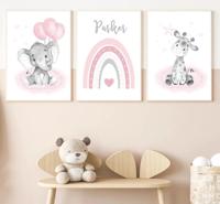 Posters - Regenboog en dier op de wolken / Roze / Gepersonaliseerd / Set van 3