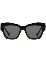 Gucci Eyewear lunettes de soleil à monture papillon - Noir