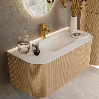 Mondiaz KURVE 100 cm Onderkast Greeploos 1 Lade Met Deuren Oak, Wastafel Solid Surface MIdden Talc 1 Kraangat Zonder Spiegel (KRVGRU100L+R1L2D1KM-Oak/Tal)